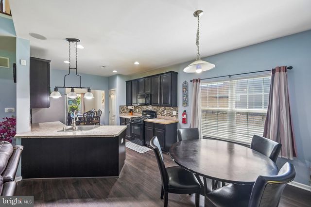 114 SUMMER LEA DR, Sicklerville, NJ 08081