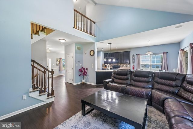 114 SUMMER LEA DR, Sicklerville, NJ 08081