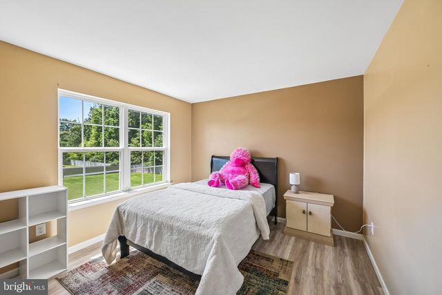 114 SUMMER LEA DR, Sicklerville, NJ 08081