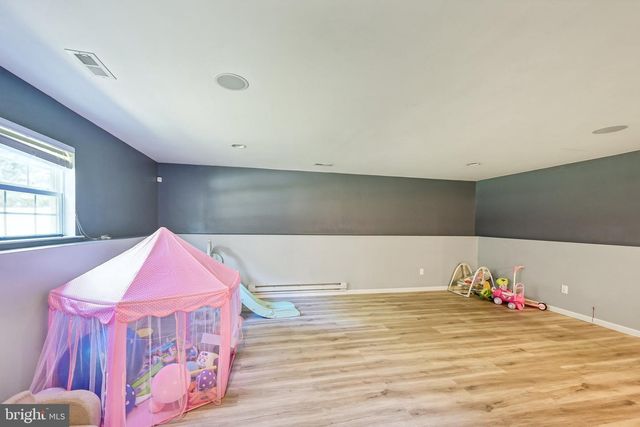 114 SUMMER LEA DR, Sicklerville, NJ 08081