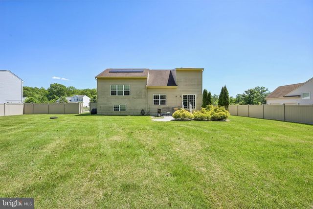 114 SUMMER LEA DR, Sicklerville, NJ 08081