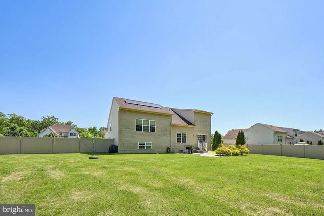 114 SUMMER LEA DR, Sicklerville, NJ 08081