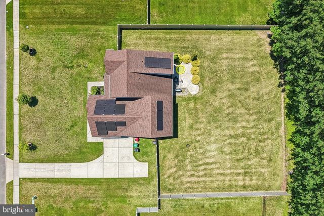 114 SUMMER LEA DR, Sicklerville, NJ 08081