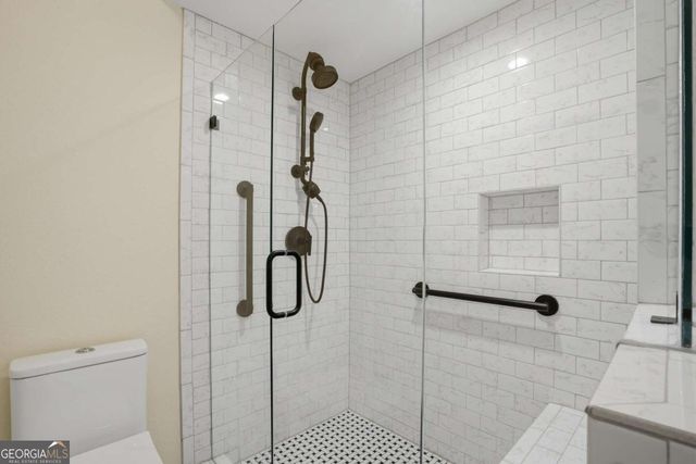 3777 PEACHTREE Road NE 932, Brookhaven, GA 30319