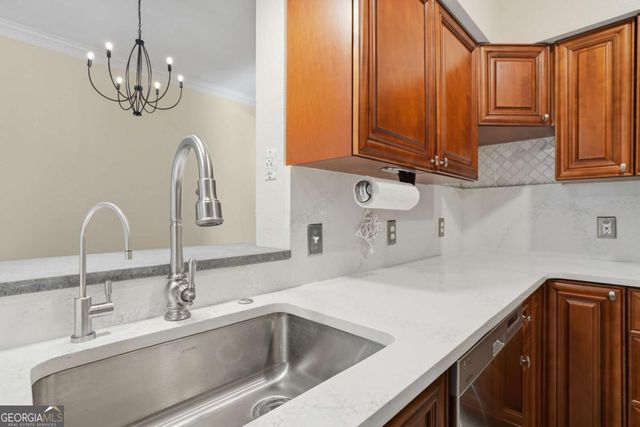 3777 PEACHTREE Road NE 932, Brookhaven, GA 30319