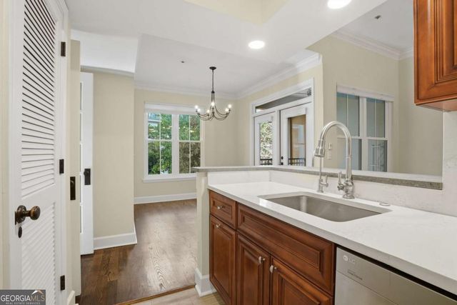 3777 PEACHTREE Road NE 932, Brookhaven, GA 30319