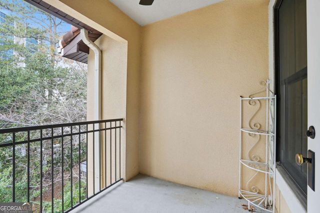 3777 PEACHTREE Road NE 932, Brookhaven, GA 30319