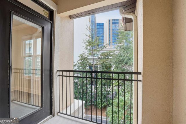 3777 PEACHTREE Road NE 932, Brookhaven, GA 30319