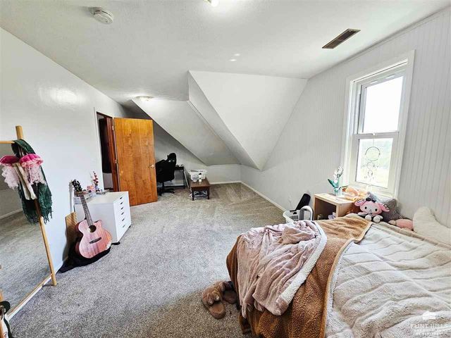 6615 Reynolds Road, Junction City, KS 66441