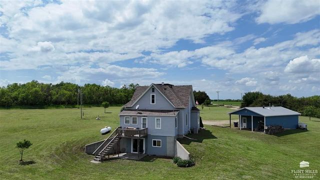 6615 Reynolds Road, Junction City, KS 66441