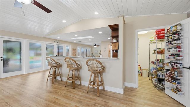 15127 PENNINGTON ROAD, Tampa, FL 33624