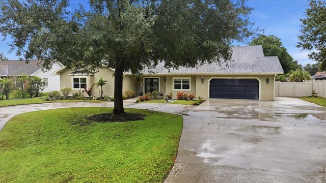 15127 PENNINGTON ROAD, Tampa, FL 33624