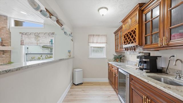 15127 PENNINGTON ROAD, Tampa, FL 33624
