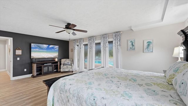 15127 PENNINGTON ROAD, Tampa, FL 33624