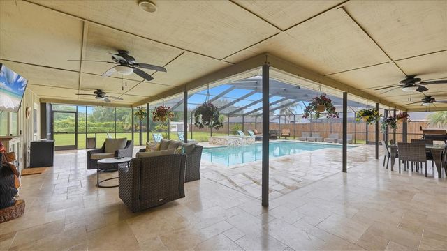 15127 PENNINGTON ROAD, Tampa, FL 33624