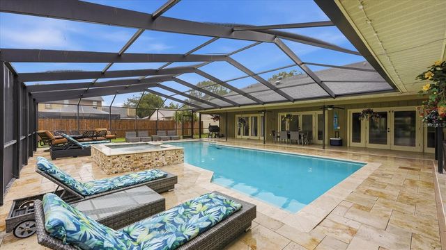 15127 PENNINGTON ROAD, Tampa, FL 33624
