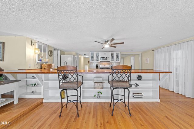 688 John Lee Road, Dunn, NC 28334