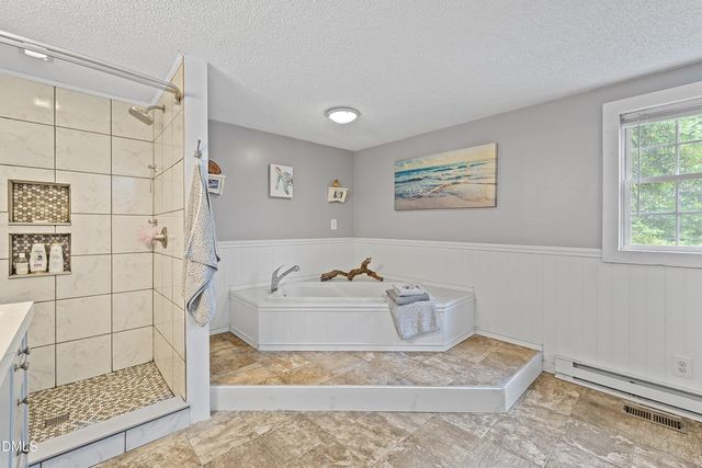 688 John Lee Road, Dunn, NC 28334