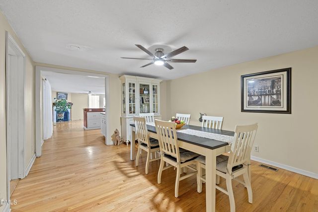 688 John Lee Road, Dunn, NC 28334