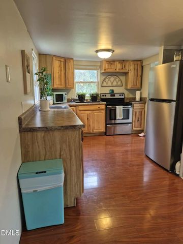 688 John Lee Road, Dunn, NC 28334