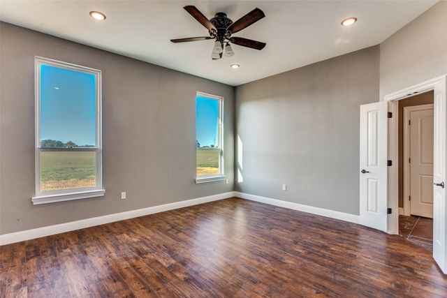 4609 County Road 206, Grandview, TX 76050