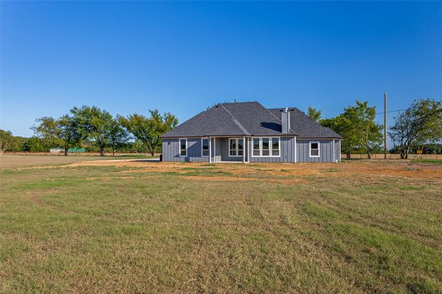 4609 County Road 206, Grandview, TX 76050