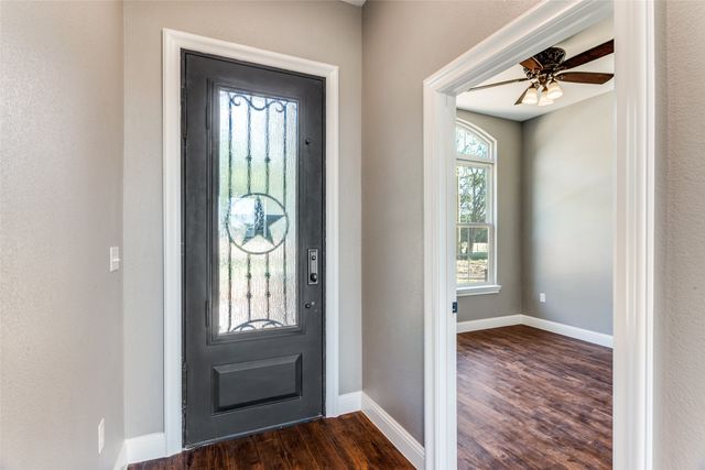 4609 County Road 206, Grandview, TX 76050