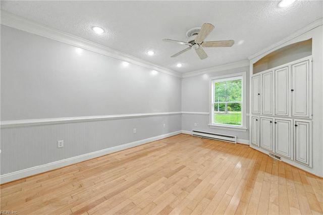 1496 Victory Hill RD, Hayes, VA 23072