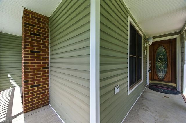 1496 Victory Hill RD, Hayes, VA 23072