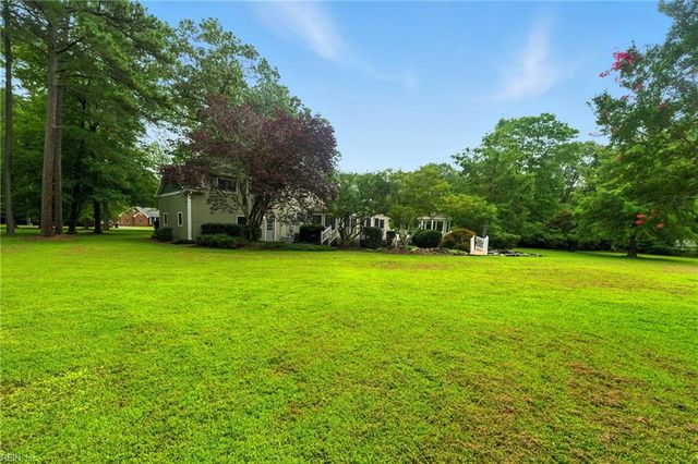 1496 Victory Hill RD, Hayes, VA 23072