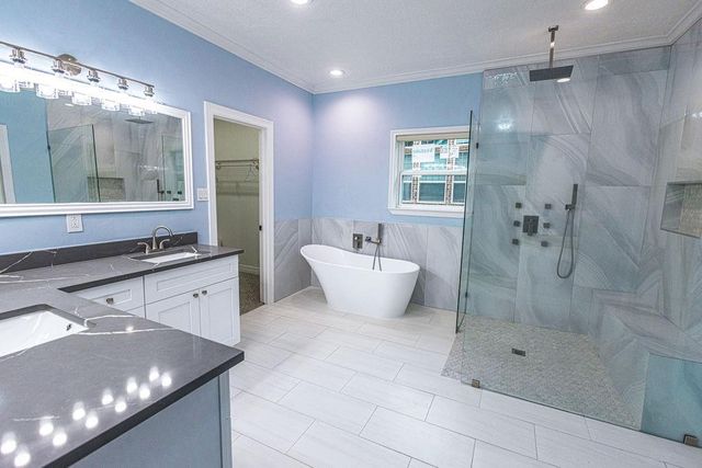 3230 Lake Island Drive, Montgomery, TX 77356