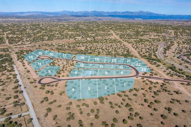 24 Tierra Antigua, Santa Fe, NM 87506