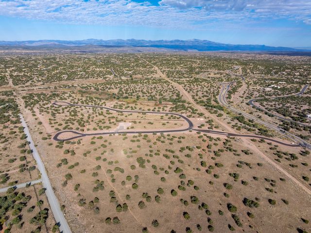 24 Tierra Antigua, Santa Fe, NM 87506