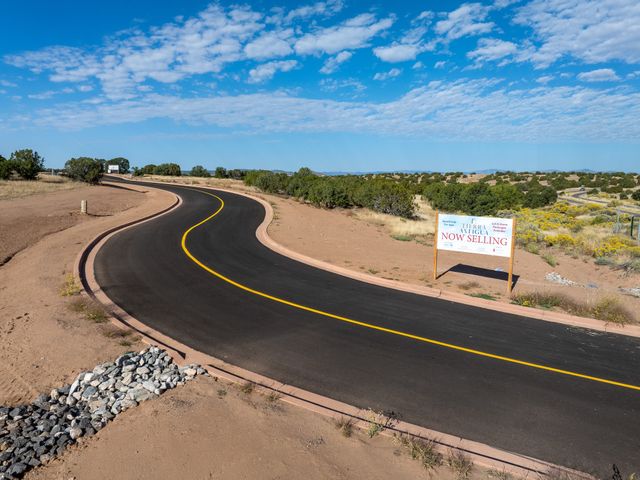 24 Tierra Antigua, Santa Fe, NM 87506