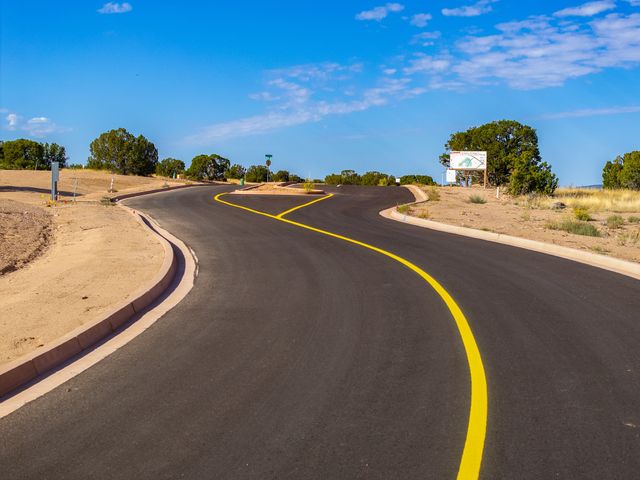 24 Tierra Antigua, Santa Fe, NM 87506