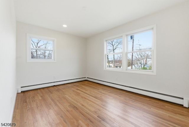 38 Wenonah Ave, Rockaway Twp., NJ 07866