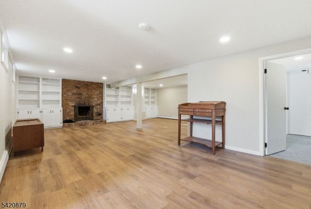 38 Wenonah Ave, Rockaway Twp., NJ 07866