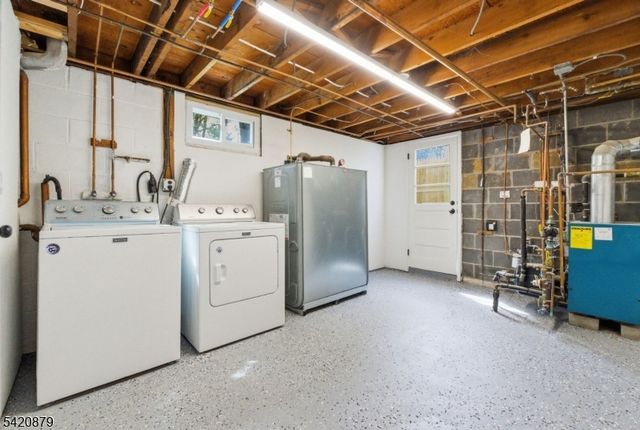 38 Wenonah Ave, Rockaway Twp., NJ 07866