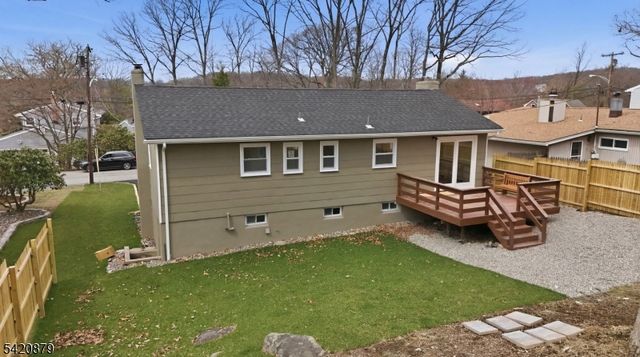 38 Wenonah Ave, Rockaway Twp., NJ 07866