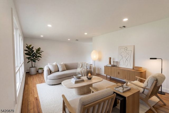 38 Wenonah Ave, Rockaway Twp., NJ 07866