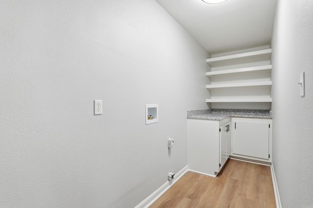 803 S Louisville, Russellville, AR 72801