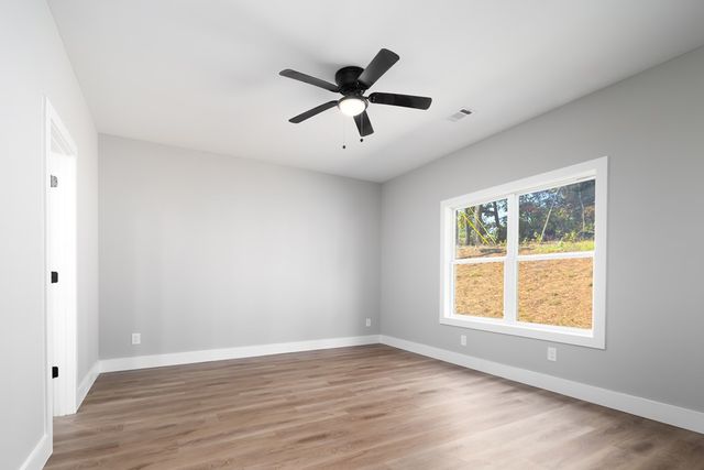 2801 22nd Avenue, Phenix City, AL 36867