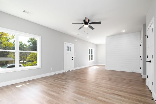 2801 22nd Avenue, Phenix City, AL 36867