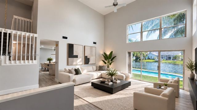 13950 Oak Ridge Drive, Davie, FL 33325