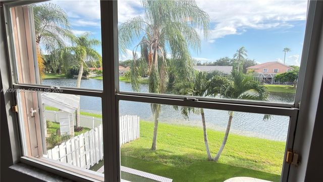 13950 Oak Ridge Drive, Davie, FL 33325