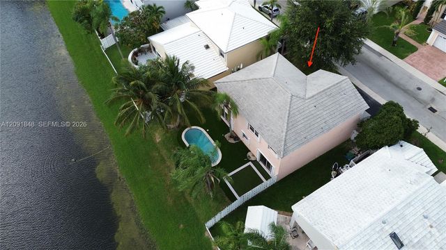 13950 Oak Ridge Drive, Davie, FL 33325