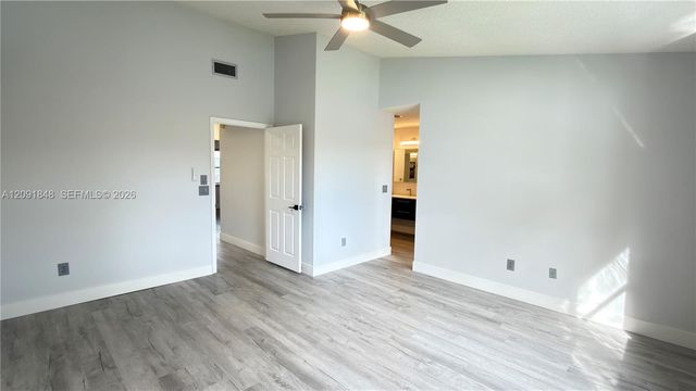 13950 Oak Ridge Drive, Davie, FL 33325