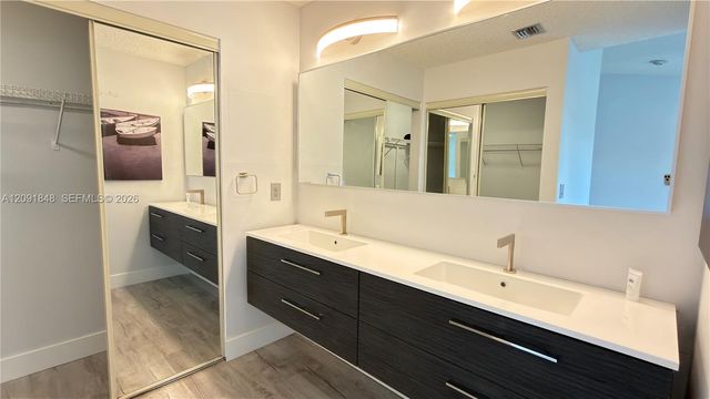 13950 Oak Ridge Drive, Davie, FL 33325