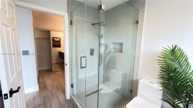 13950 Oak Ridge Drive, Davie, FL 33325