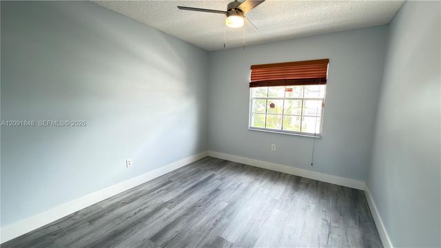13950 Oak Ridge Drive, Davie, FL 33325